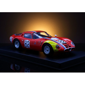 ALFA ROMEO TZ2 n82