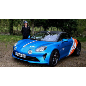 Alpine A110 Presentation - Figure included